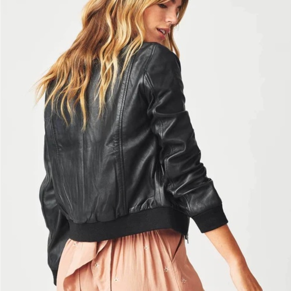 Leather bomber jacket with knit cuffs